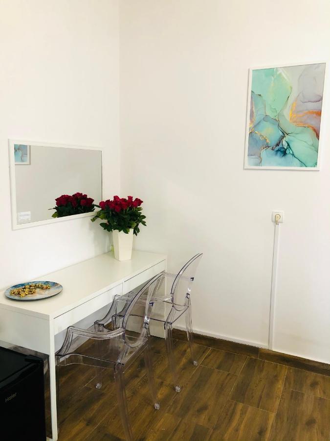 Kaliny Apartamenty Wanny Z Hydromasazem Chorzow Bagian luar foto