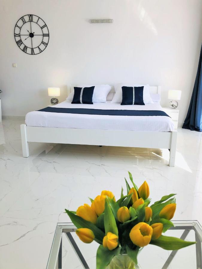 Kaliny Apartamenty Wanny Z Hydromasazem Chorzow Bagian luar foto